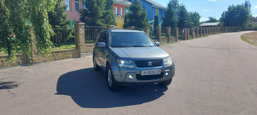 Продам Suzuki  Grand Vitara