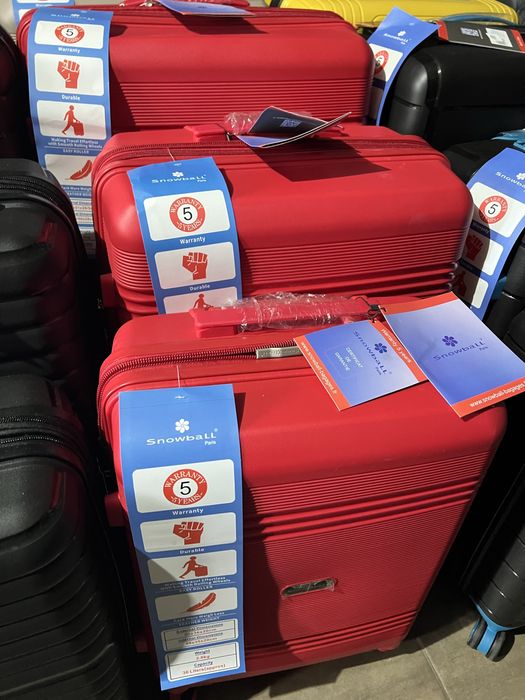 Чемодан  Большой Полипропилен