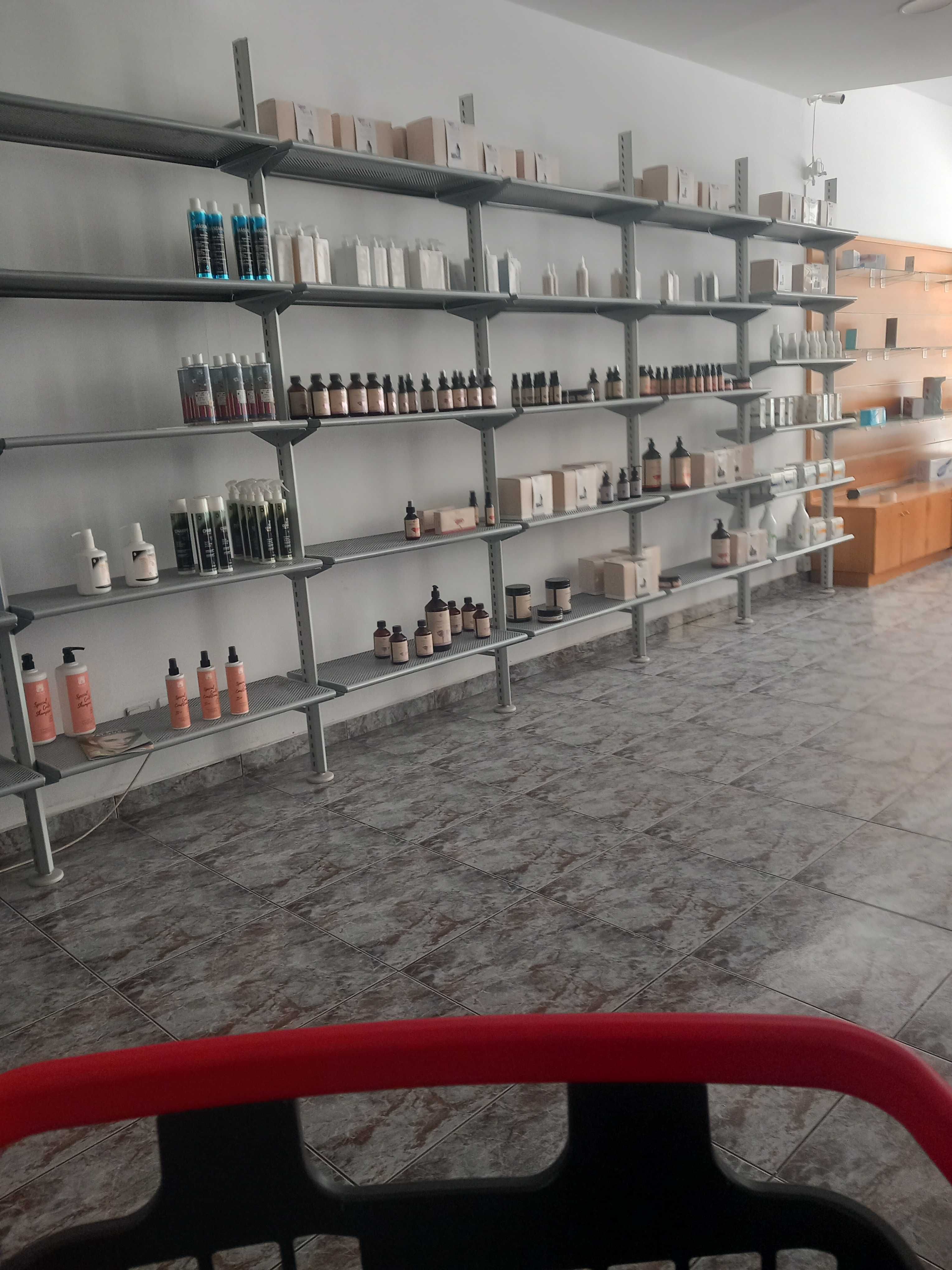 Mobiliario de loja