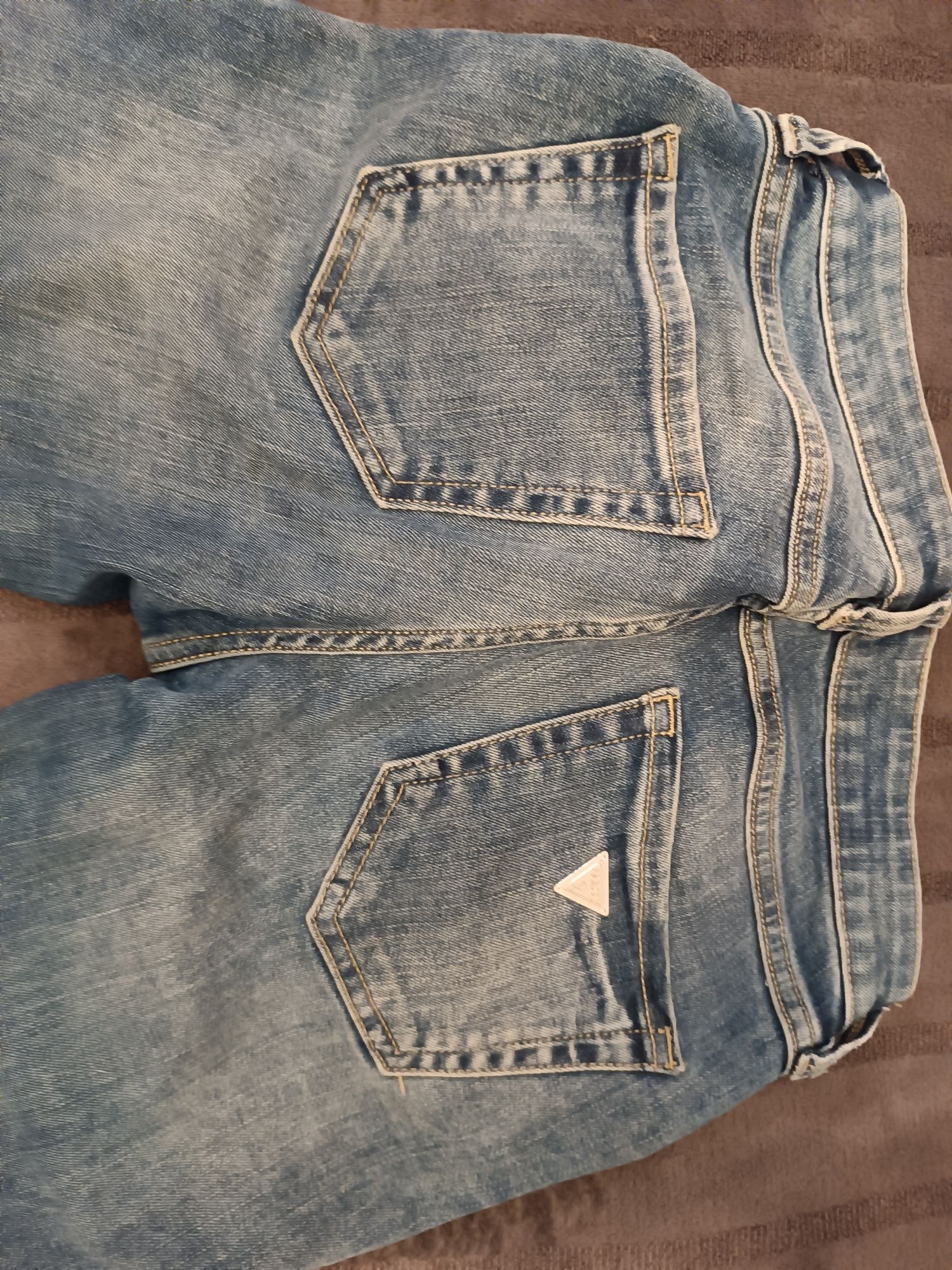 Jeansy rurki guess rozmiar 36
