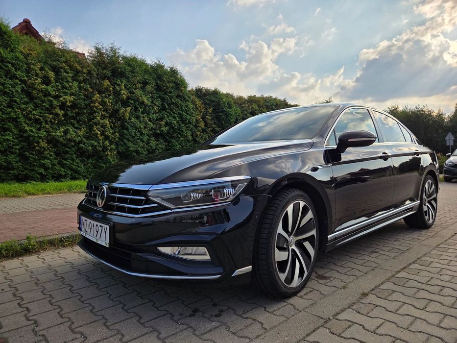 Volkswagen Passat Volkswagen Passat B8 Elegance +R-line 1.5 TSI DSG • 2020 • Polska