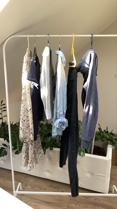 Zestaw ubran damskich S mystery box gap tatuum diverse jeans