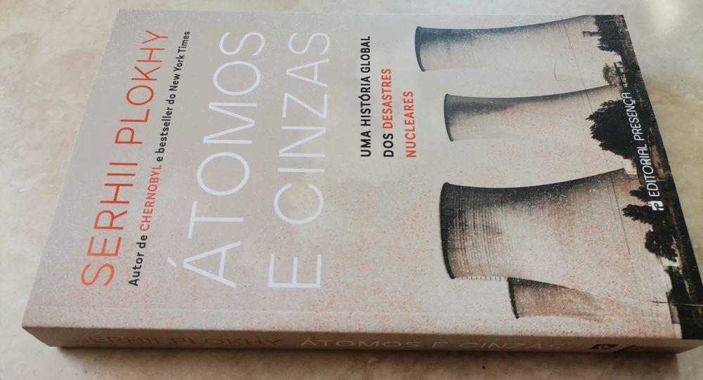 Portes Grátis - Átomos e Cinzas