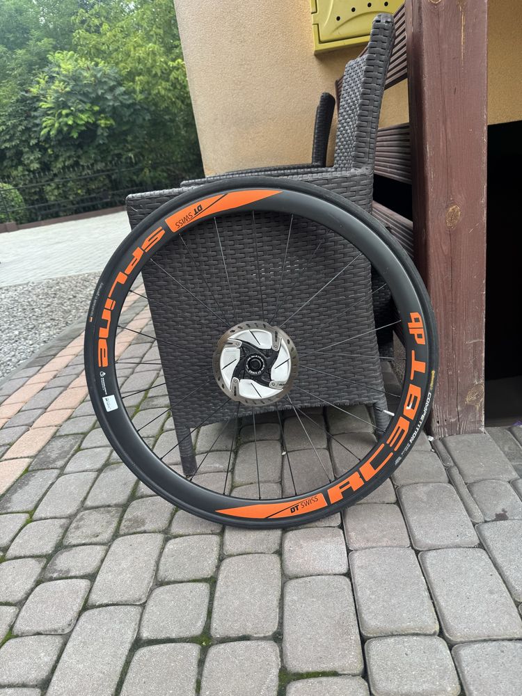 Koła sztyki karbon DT SWISS SPLINE RC38T