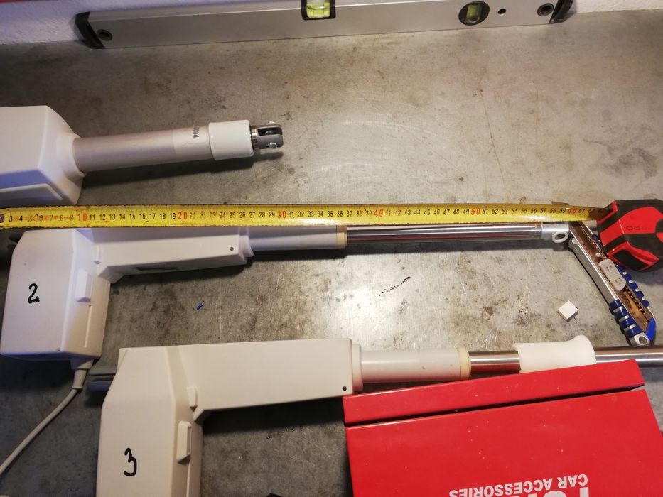 Siłownik elektryczny liniowy