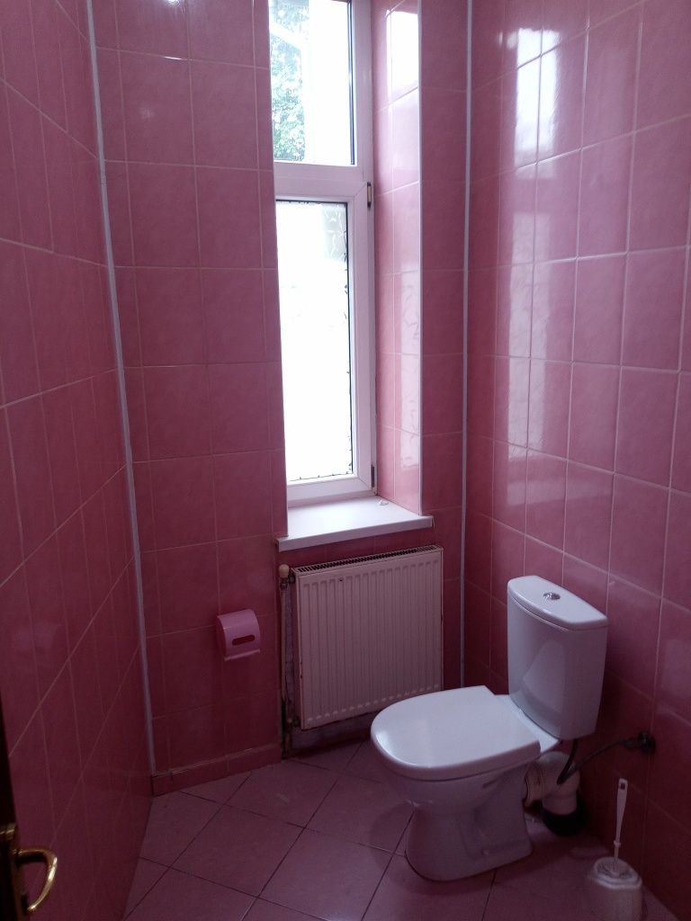 Оренда Офіс - Квартири.типу 70м.кв. 1 поверх. (Стрийський р-нок)