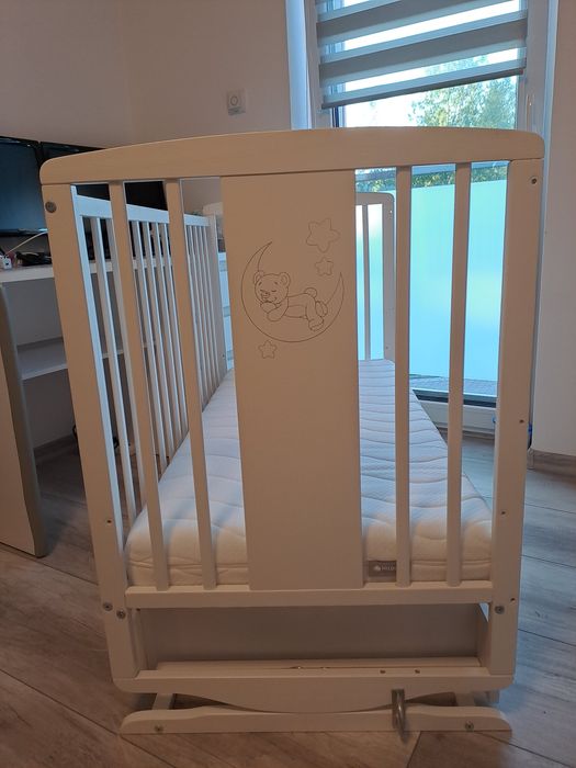 Łóżeczko Krzyś 3w1, kołyska, szuflada, barierką.