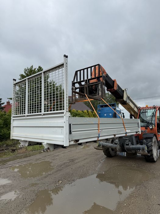 Skrzynia ładunkowa Renault Master 335x207,4