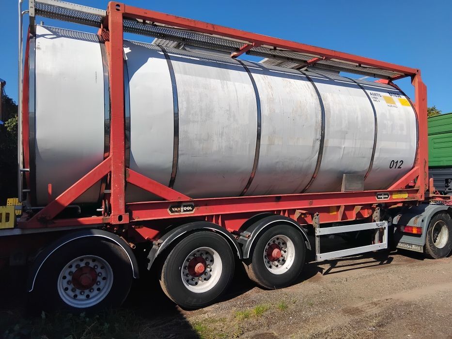 Автоцистерна продаж