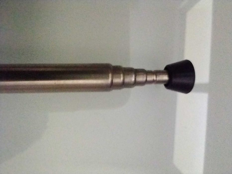 Antena interior extensível para TV