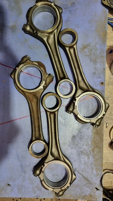 Шатуни Mercedes Atego vario OM904 la