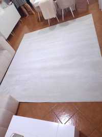 Carpete 2.80×2.80 branca