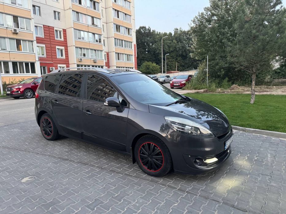 Рено Гранд Сценик 3 Рестайлинг 7 мест