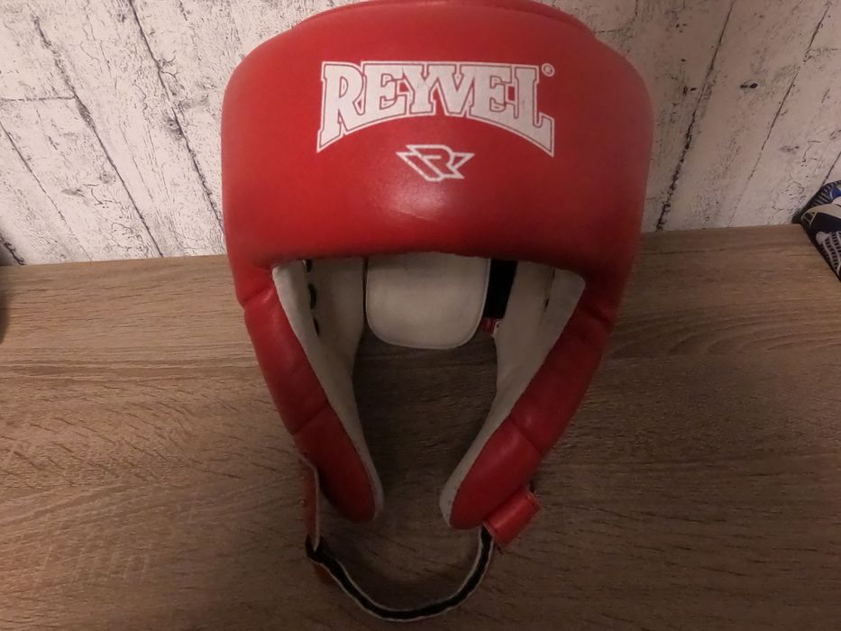 Reyvel Шолом боксерській