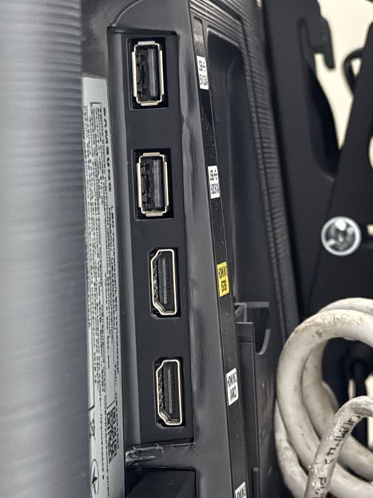 LED Телевізор Samsung UE32M5500AU