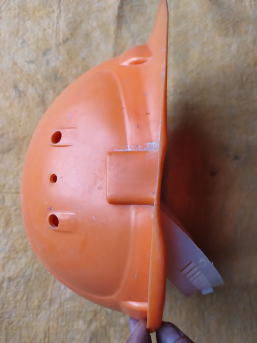 Опора переднего амортизатора Ауди А-6.