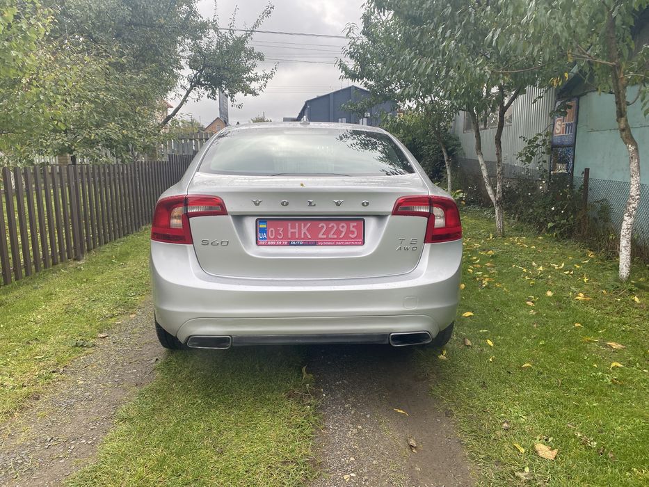 Volvo s60 , повний привід