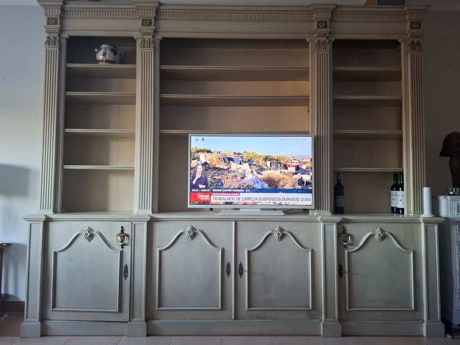 Móvel de sala branco