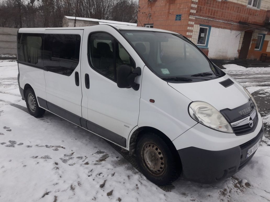 Opel vivaro 2..0 long