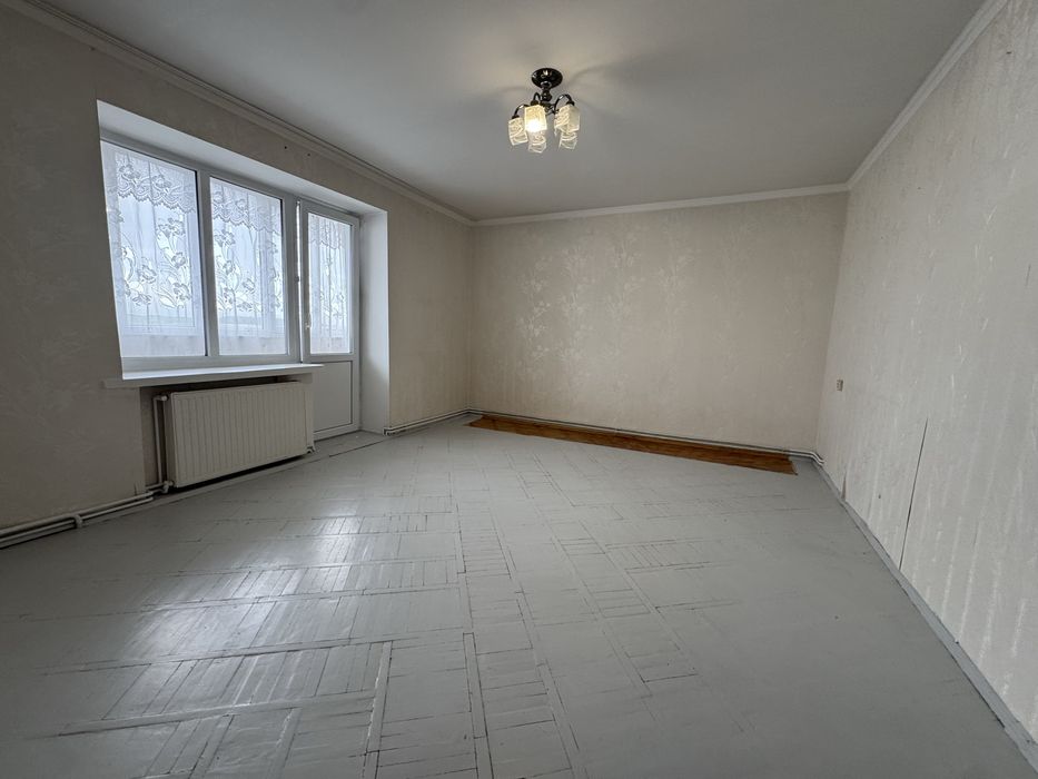 Продається 4 кім квартира і/о, підходить під єВідновлення