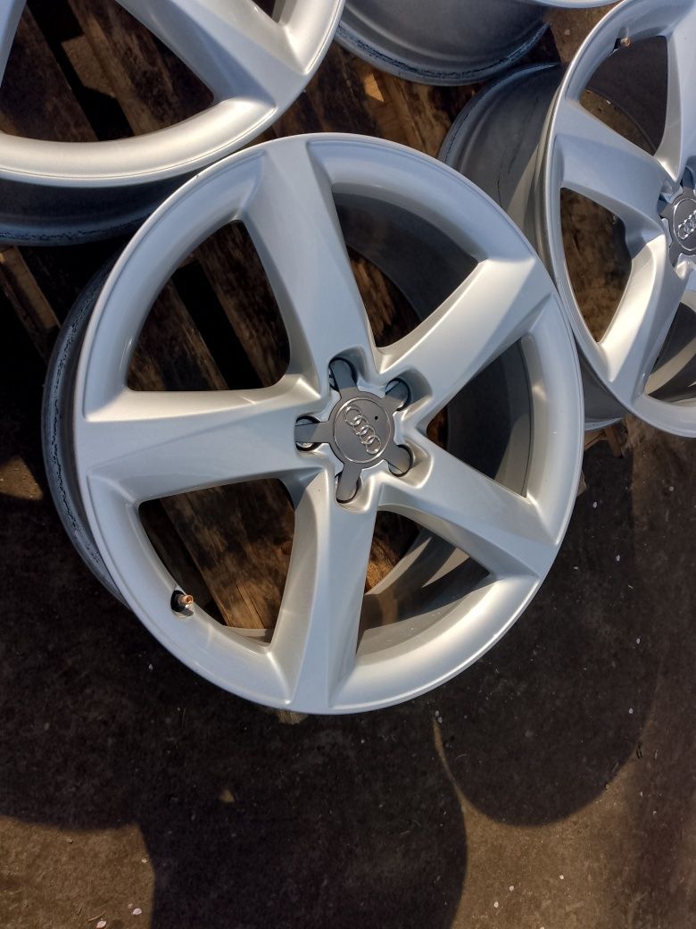 Felgi aluminiowe Audi A6 A7 A8 19 5x112