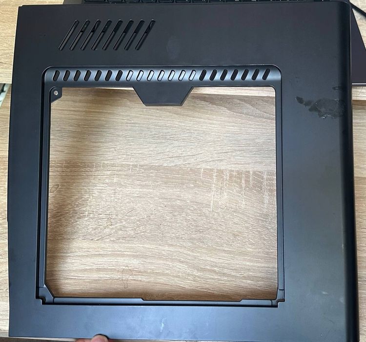 Obudowa prawa do Ekspresu Cecotec Cremmaet Compactccino