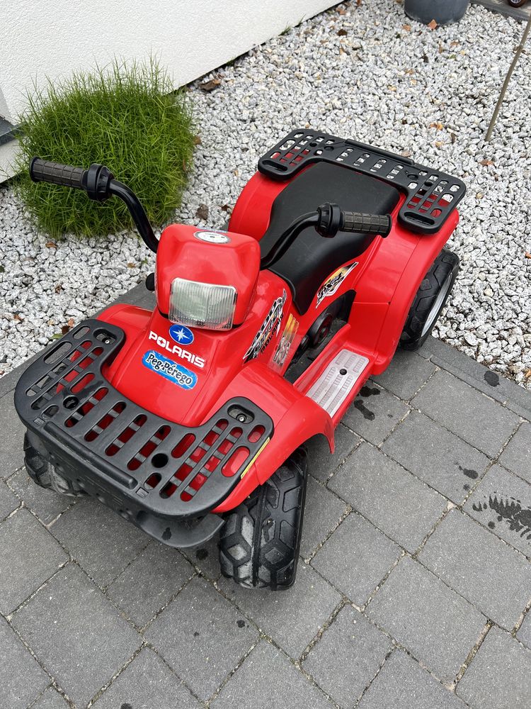 Quad akumulatorowy dla dziecka Peg Perego.