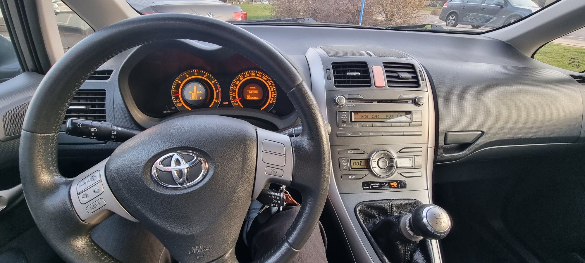 Toyota Auris 1.6 124KM 253000km warszawa możliwa zamiana