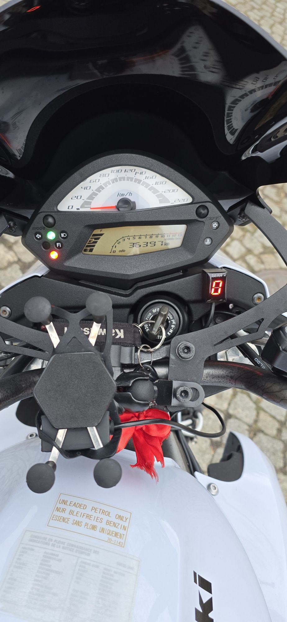 Sprzedam prywatne Kawasaki ER 6N