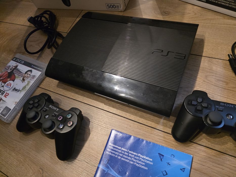 Konsola Sony Playstation 3 Super Slim 500Gb Ps3 + Pudełko + 2 Pady