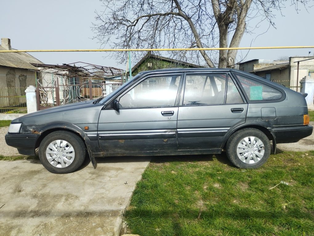 Toyota Corolla e80