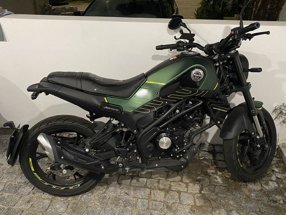 Benelli Leoncino 125