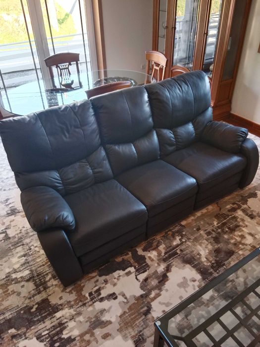 Sofá relax couro castanho escuro 3 lugares