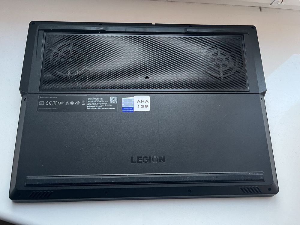 laptop gamingowy lenovo legion y7000