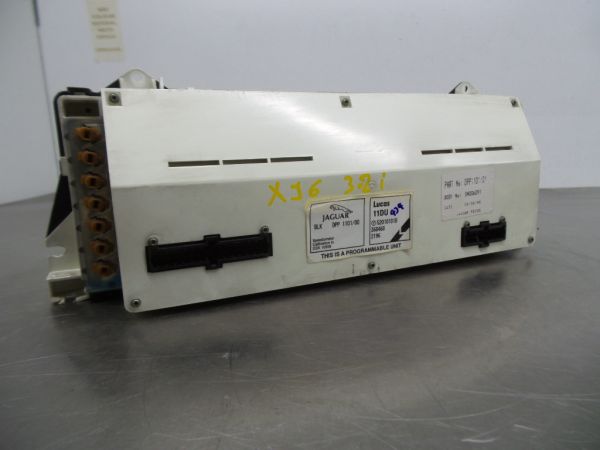 Quadrante / painel de instrumentos JAGUAR XJ (X300, X330)