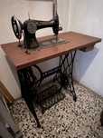 Máquina de costura singer antiga