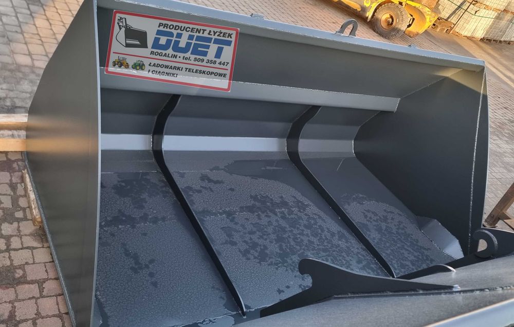 Łyżka objętościowa 2,2m3 240 cm zbożowa lekki materiał