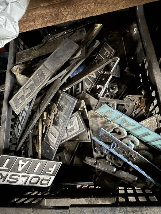 Czesci znaczek emblemat fiat 126p ST FL EL BIS