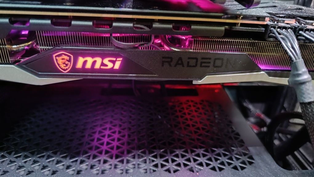 Видеокарта MSI Radeon RX 7900 XTX GAMING TRIO CLASSIC 24G