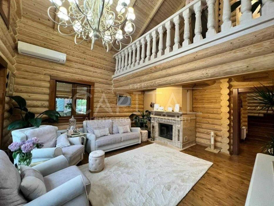 Продаж / Будинок / 320 м2 / Гнідин / вул. Центральна