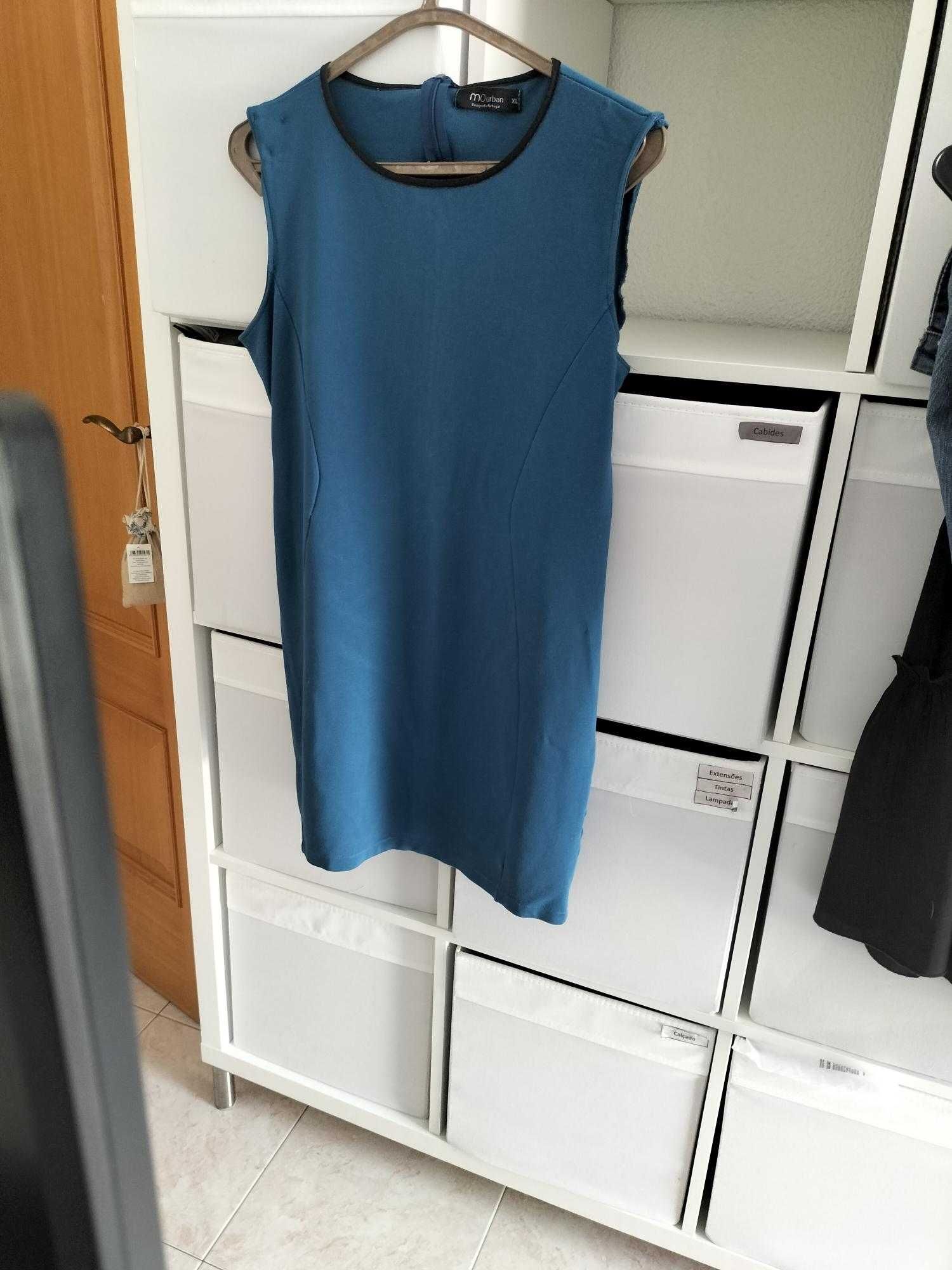 Vestido malha molda o corpo