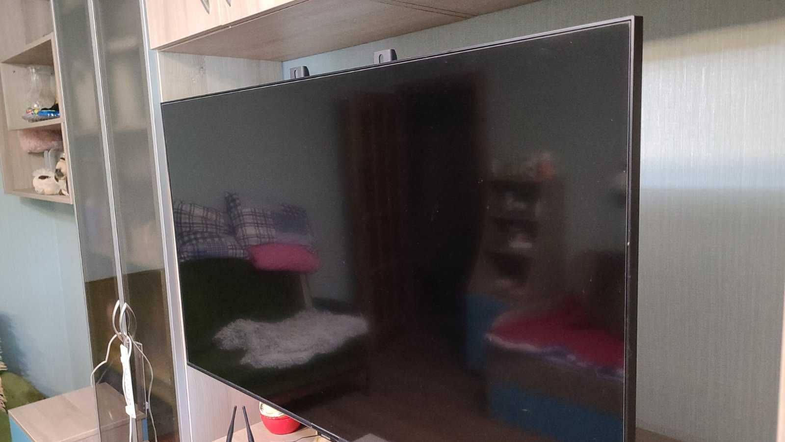 Телевизор Samsung QE43Q60TAUXUA бу