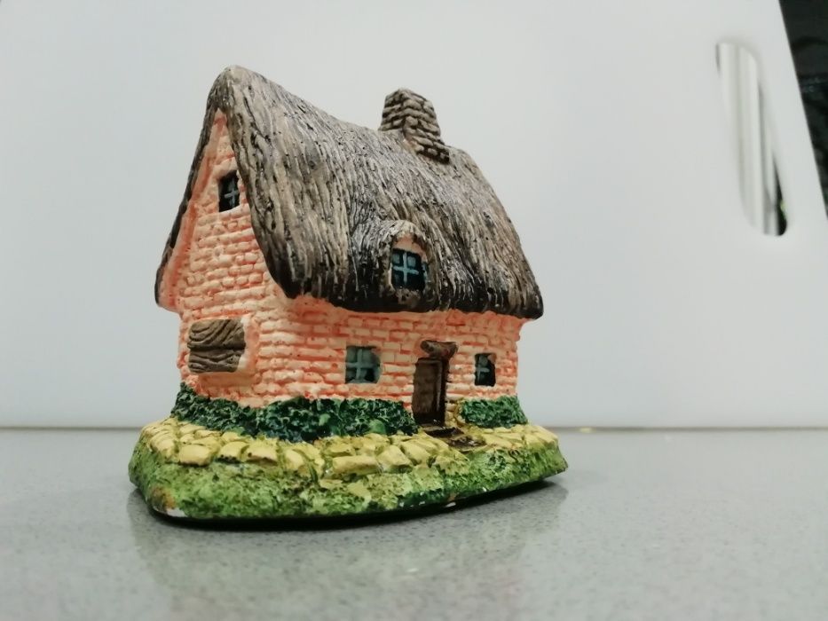 Casinha Miniatura "Country Cottage"