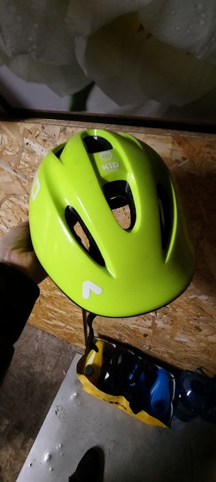 Kask rowerowy BTWI  47-53