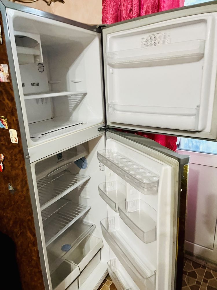 Холодильник Samsung RT 30 MBSS