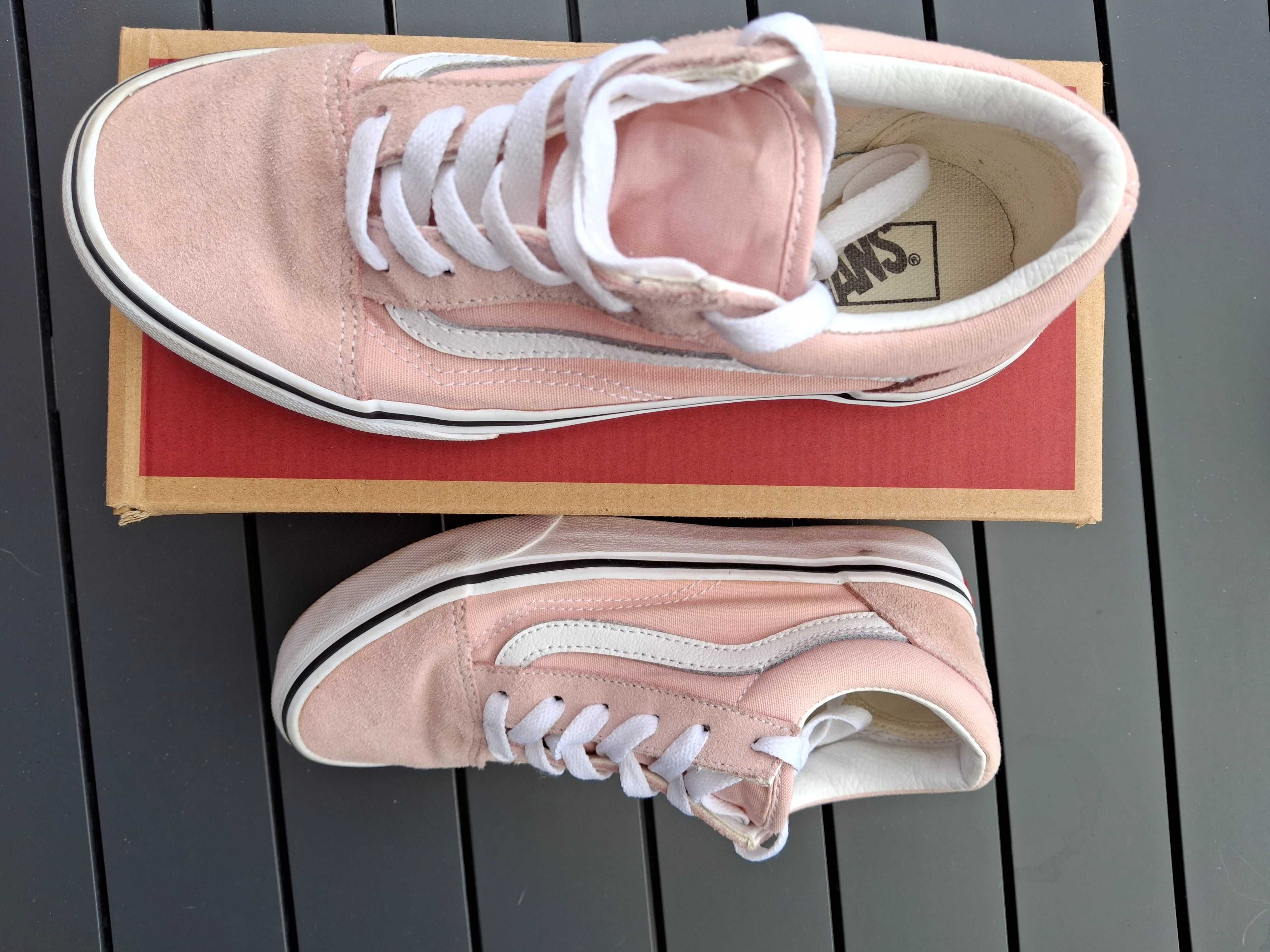 Sapatilhas Vans rosa