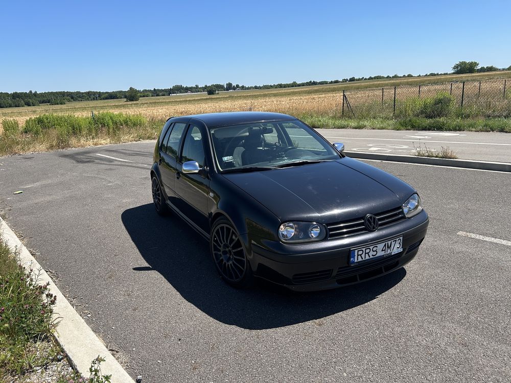 Golf 4 (sprawna klima ) 1.9 TDI