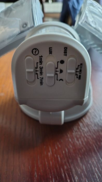 Lampa zewnętrzna LED ZOFO