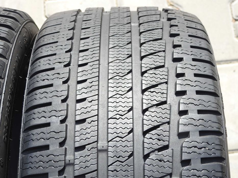 2x Kumho Wintercraft I'Zen KW27 235/45r18 98V 2X6mm 2015rok