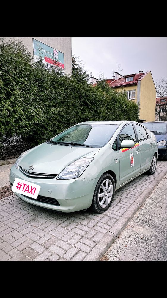 Wynajem Bus DostawczePrius Corolla Auris TAXI BOLT UBEBR hybryda + LPG